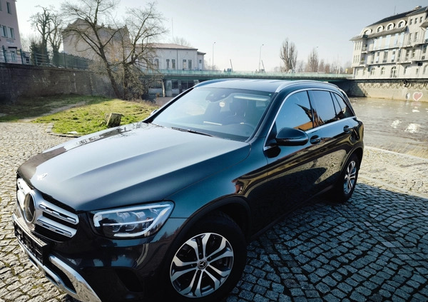 Mercedes-Benz GLC cena 122000 przebieg: 217600, rok produkcji 2020 z Gubin małe 596